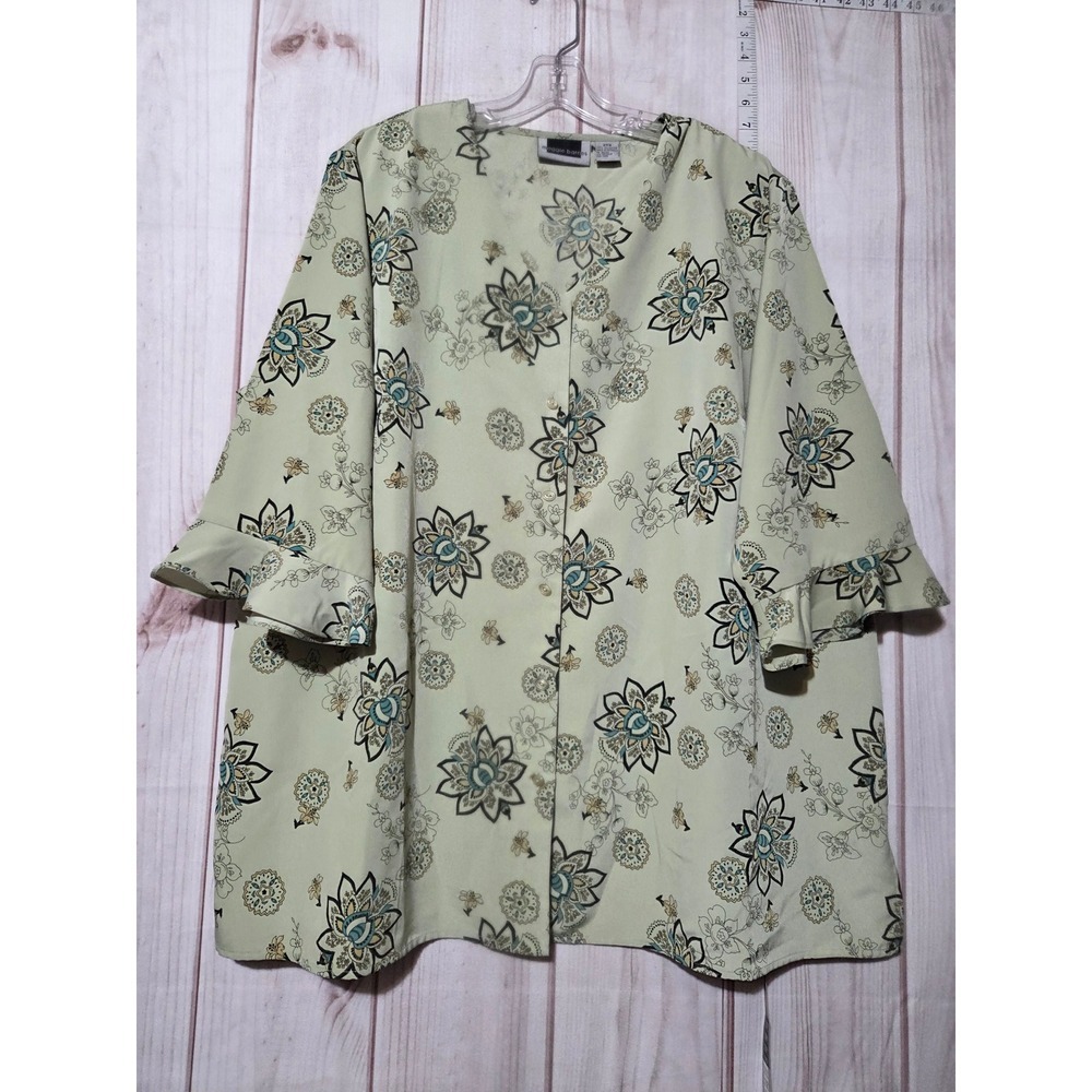 Ladies 24W Floral Print Top Ruffle Sleeve V Neck Blouse Career Button Front